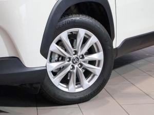 Toyota Corolla Cross 1.8 Xi - Image 6
