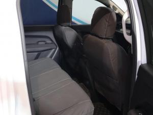 Volkswagen Amarok 2.0TDI double cab Life manual - Image 22