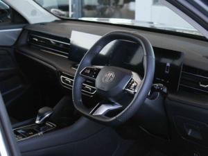 MG HS 2.0T Luxury - Image 15