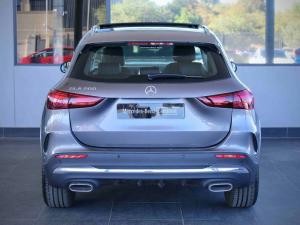Mercedes-Benz GLA GLA200 Progressive - Image 13