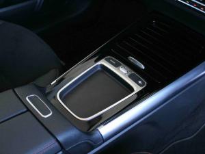 Mercedes-Benz GLA GLA200 Progressive - Image 31