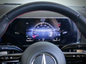 Mercedes-Benz GLA GLA200 Progressive - Image 33