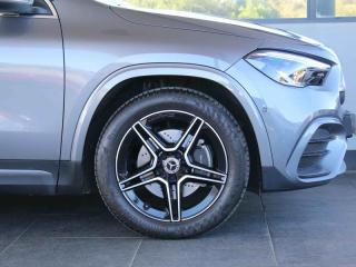 Mercedes-Benz GLA GLA200 Progressive