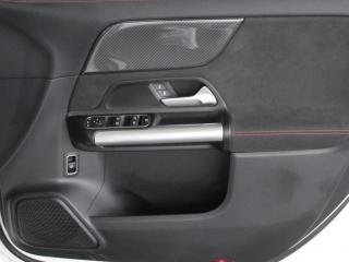 Mercedes-Benz GLA GLA200d Progressive