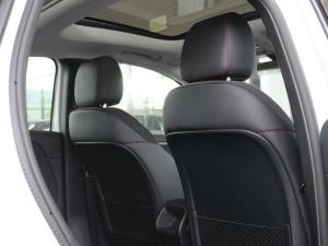 Mercedes-Benz GLA GLA200d Progressive - Image 18