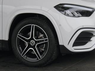 Mercedes-Benz GLA GLA200d Progressive
