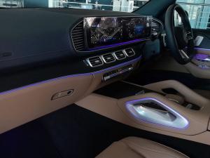 Mercedes-Benz GLS GLS450d 4Matic - Image 12