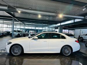 Mercedes-Benz C-Class C200 Avantgarde - Image 6