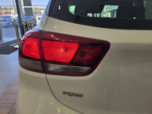 Kia Rio hatch 1.4 LS - Image 7