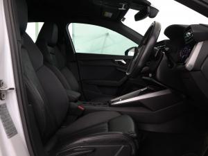 Audi A3 sedan 40TFSI S line - Image 18