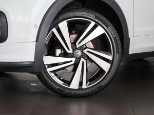 Volkswagen T-Cross 1.5TSI 110kW R-Line - Image 3