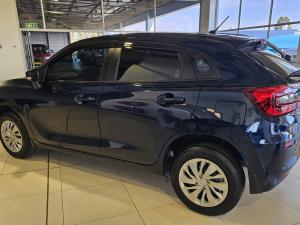 Suzuki Baleno 1.5 GL manual - Image 4