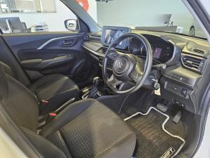 Suzuki Swift 1.2 GL+ auto - Image 8