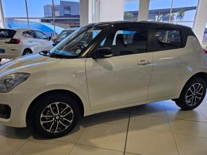 Suzuki Swift 1.2 GLX auto - Image 5