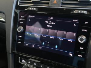 Volkswagen Golf R - Image 24