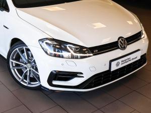 Volkswagen Golf R - Image 2
