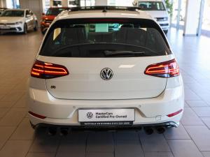 Volkswagen Golf R - Image 8
