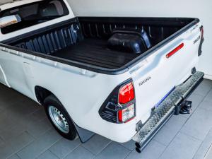 Toyota Hilux 2.0 single cab S (aircon) - Image 7
