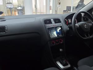Volkswagen Polo Vivo hatch 1.6 Life - Image 2