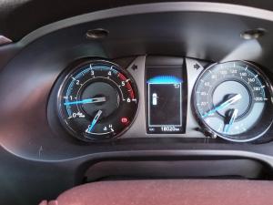 Toyota Hilux 2.8GD-6 Xtra cab 4x4 Legend manual - Image 8
