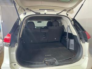 Nissan X-Trail 2.0 Visia - Image 10