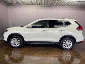 Nissan X-Trail 2.0 Visia - Image 5