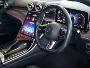 Mercedes-Benz C-Class C200 Avantgarde - Image 18