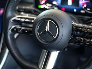 Mercedes-Benz C-Class C200 Avantgarde - Image 20