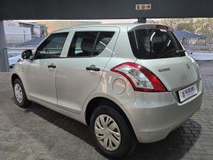 Suzuki Swift hatch 1.2 GA - Image 5