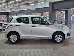 Suzuki Swift hatch 1.2 GA - Image 8