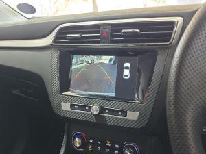 MG ZS 1.5 Luxury - Image 12