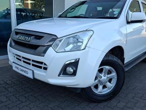 Isuzu KB 250D-Teq double cab 4x4 LE - Image 4