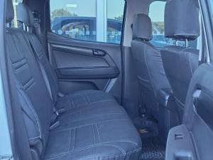 Isuzu KB 250D-Teq double cab 4x4 LE - Image 7