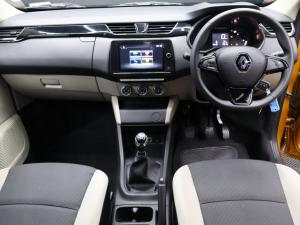 Renault Triber 1.0 Zen manual - Image 15