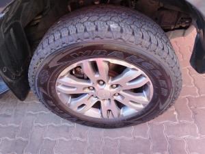 Ford Everest 2.2TDCi XLT auto - Image 10