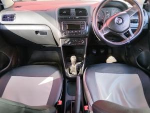 Volkswagen Polo sedan 1.4 Trendline - Image 7