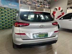 Hyundai Tucson 2.0 Premium auto - Image 3