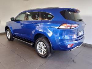 Isuzu mu-X 3.0TD LS 4x4 - Image 6