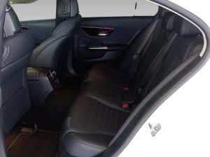 Mercedes-Benz C-Class C200 Avantgarde - Image 15