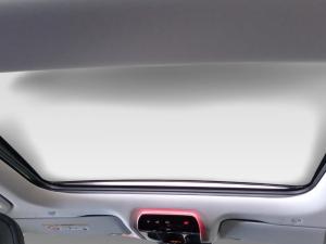 Mercedes-Benz C-Class C200 Avantgarde - Image 9