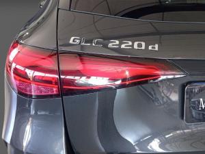 Mercedes-Benz GLC GLC220d 4Matic Avantgarde - Image 19