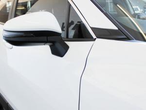 Toyota Corolla Cross 1.8 XR - Image 10
