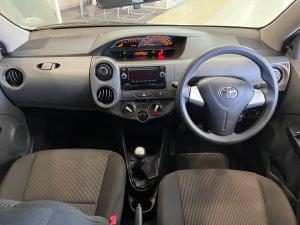 Toyota Etios sedan 1.5 Sprint - Image 6