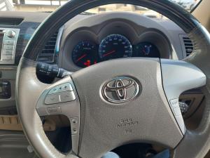 Toyota Fortuner 3.0D-4D Ltd edition auto - Image 8