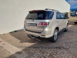 Toyota Fortuner 3.0D-4D Ltd edition auto - Image 2