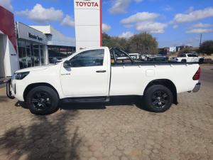 Toyota Hilux 2.4GD-6 single cab Raider manual - Image 15