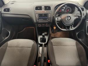Volkswagen Polo sedan 1.6 Comfortline - Image 6