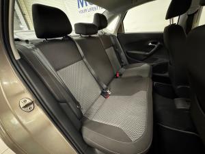 Volkswagen Polo sedan 1.6 Comfortline - Image 15