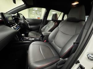 Toyota Corolla Cross 1.8 Hybrid GR-Sport - Image 7