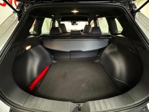 Toyota Corolla Cross 1.8 Hybrid GR-Sport - Image 16